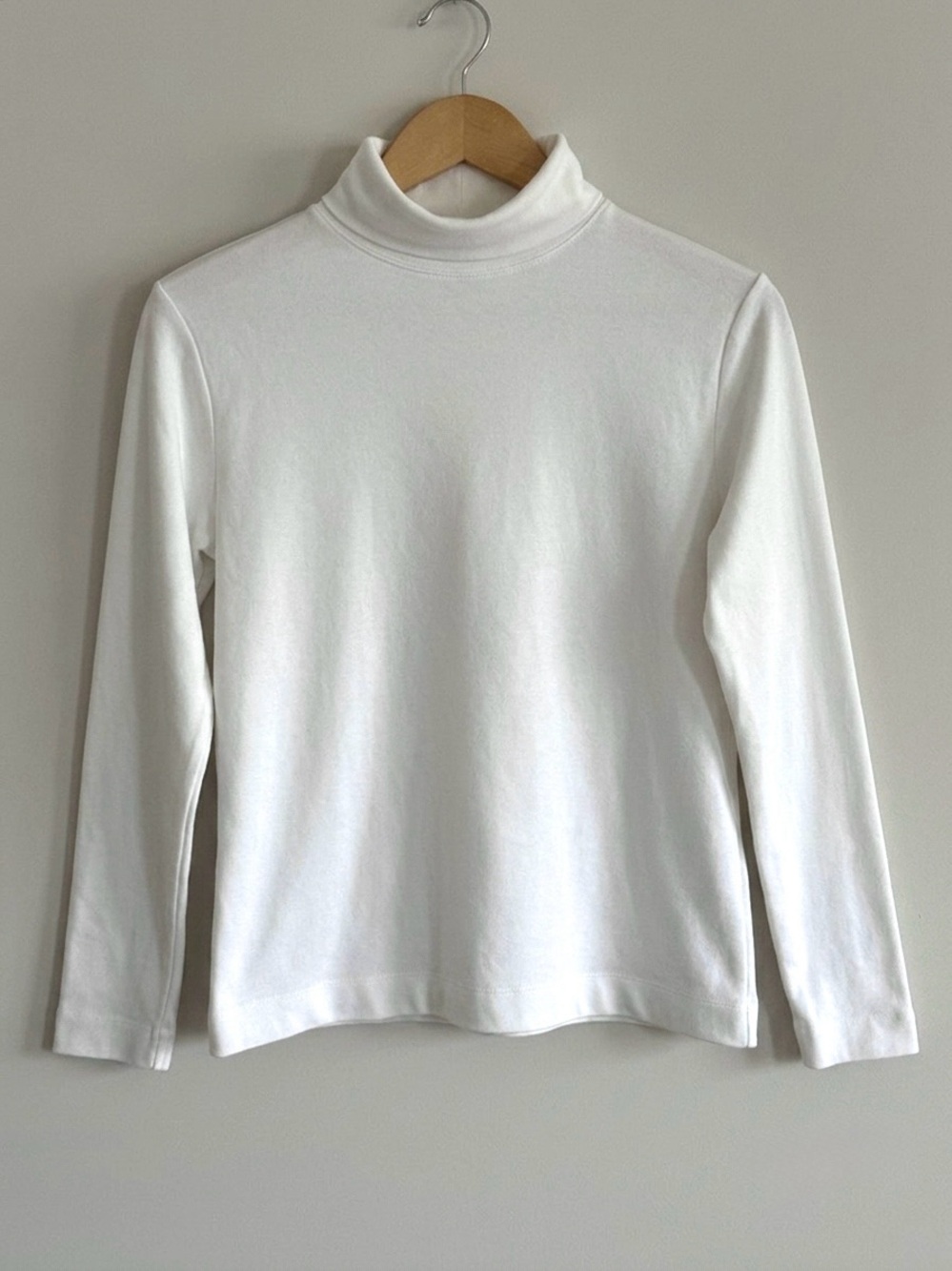 Dress Barn White Long Sleeve Turtleneck Top 100% Cotton Medium